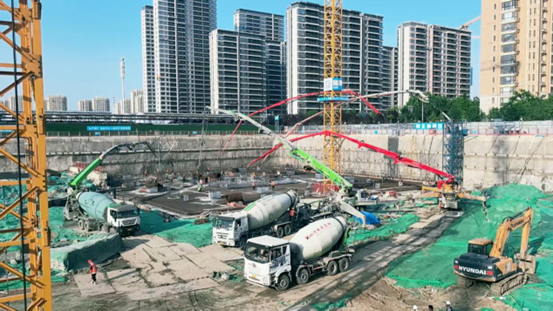 31小時，7000方！特固德商砼圓滿完成中建二局跨國區(qū)域總部集聚區(qū)項目1#樓筏板混凝土供應任務